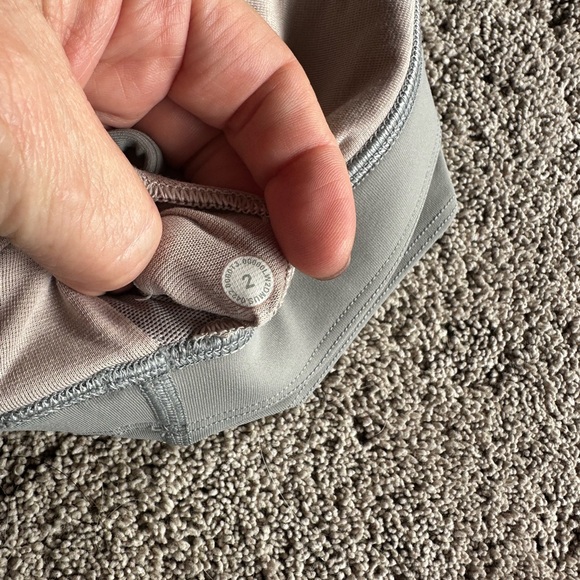 Gray Women's lululemon sports bra-size 2 - Picture 4 of 4